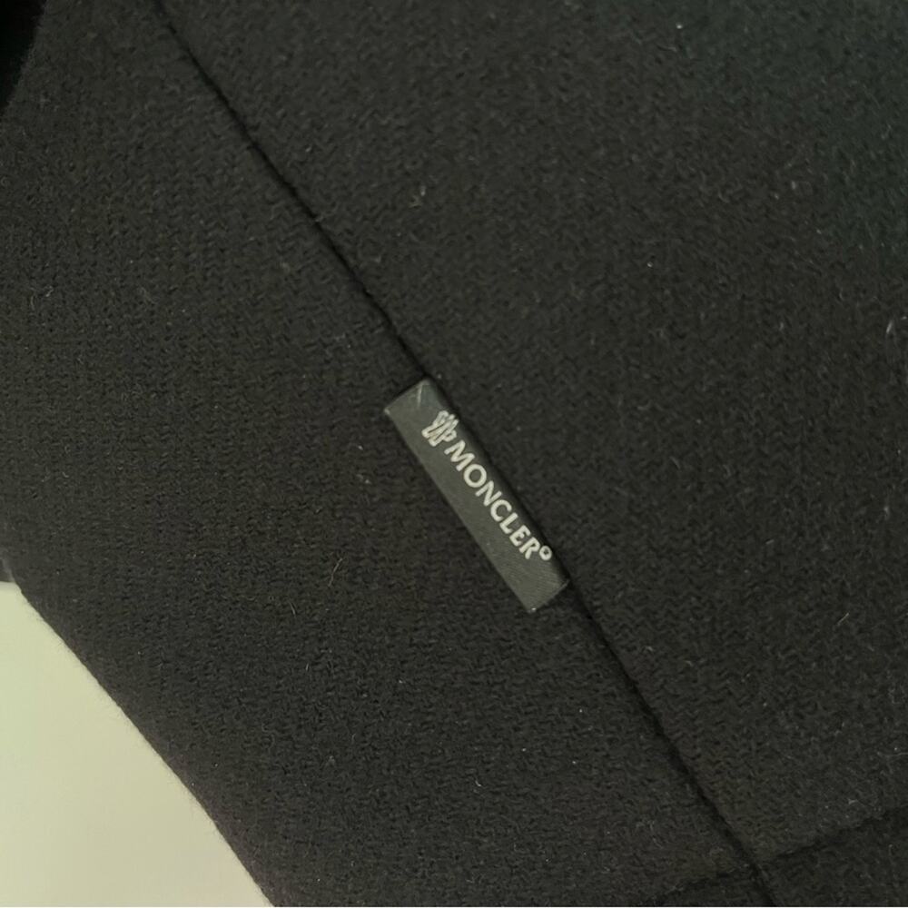 Moncler Eridan Giubbotto Jacket Size 4 Fur collar Kalgan lamb Black EUC Auth. XL - Picture 11 of 15